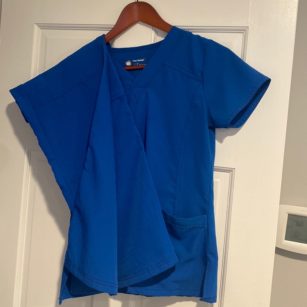 Royal blue wonderwink scrub set. Size XS. Good condition!